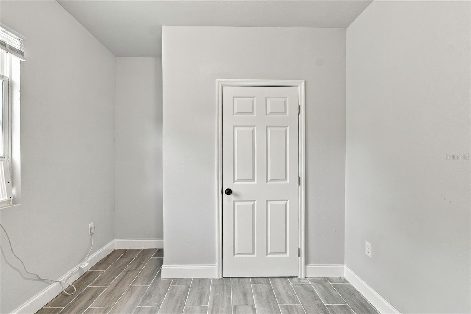 2230 9TH AVENUE W, Bradenton, FL 34205