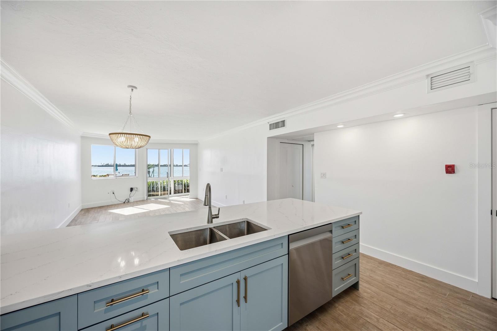 769 JOHN RINGLING BOULEVARD, #2, Sarasota, FL 34236