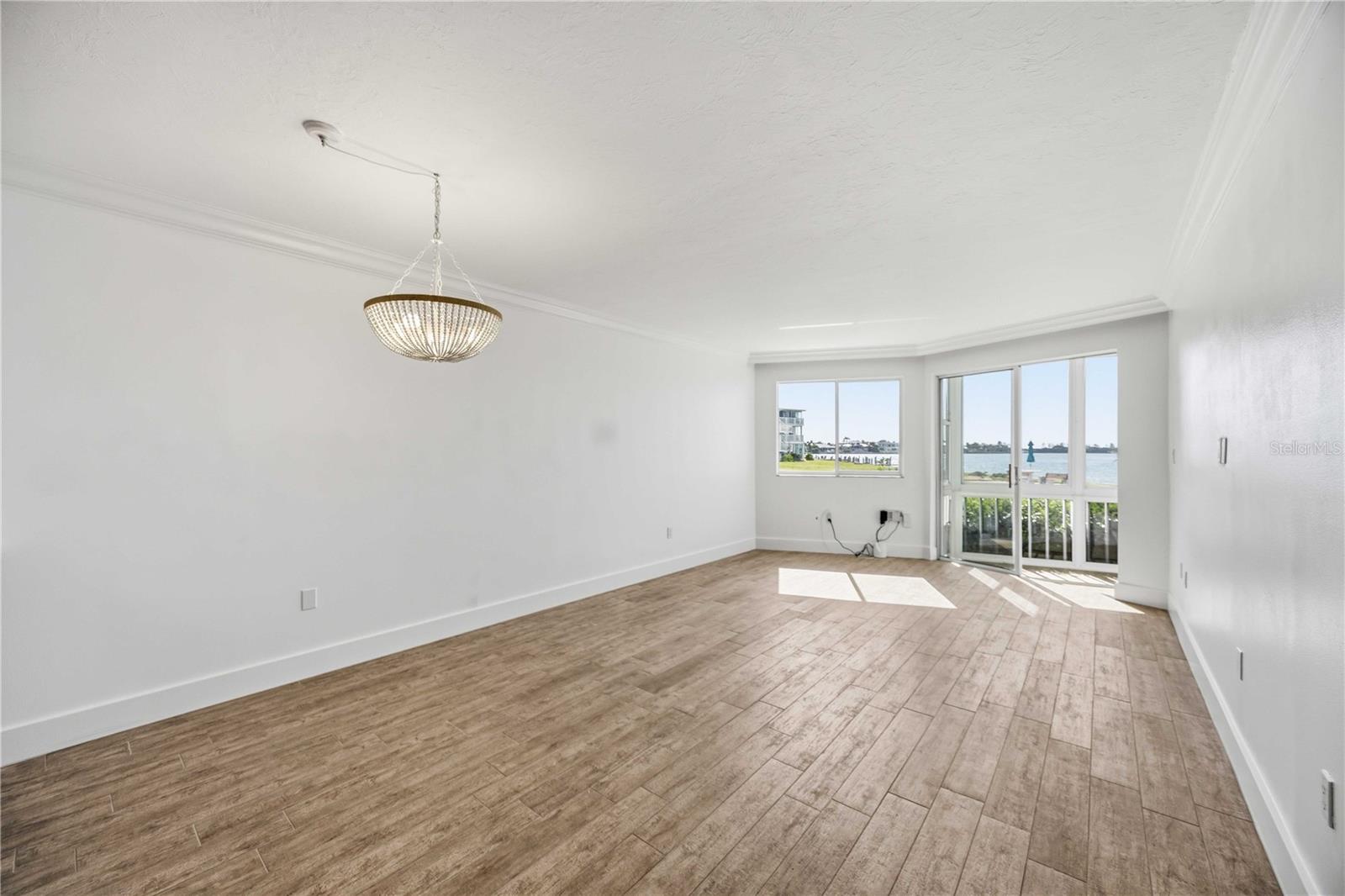 769 JOHN RINGLING BOULEVARD, #2, Sarasota, FL 34236