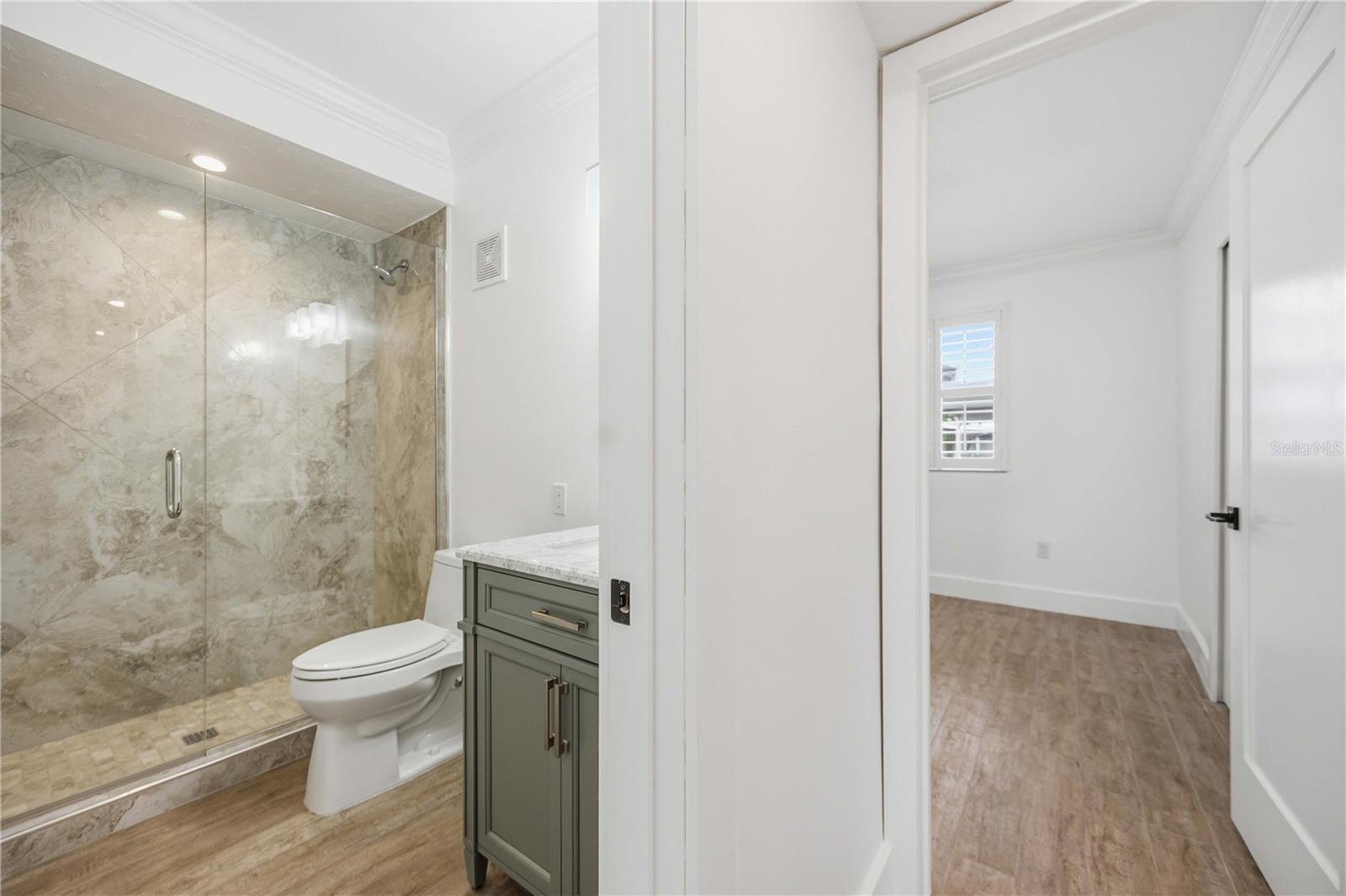 769 JOHN RINGLING BOULEVARD, #2, Sarasota, FL 34236
