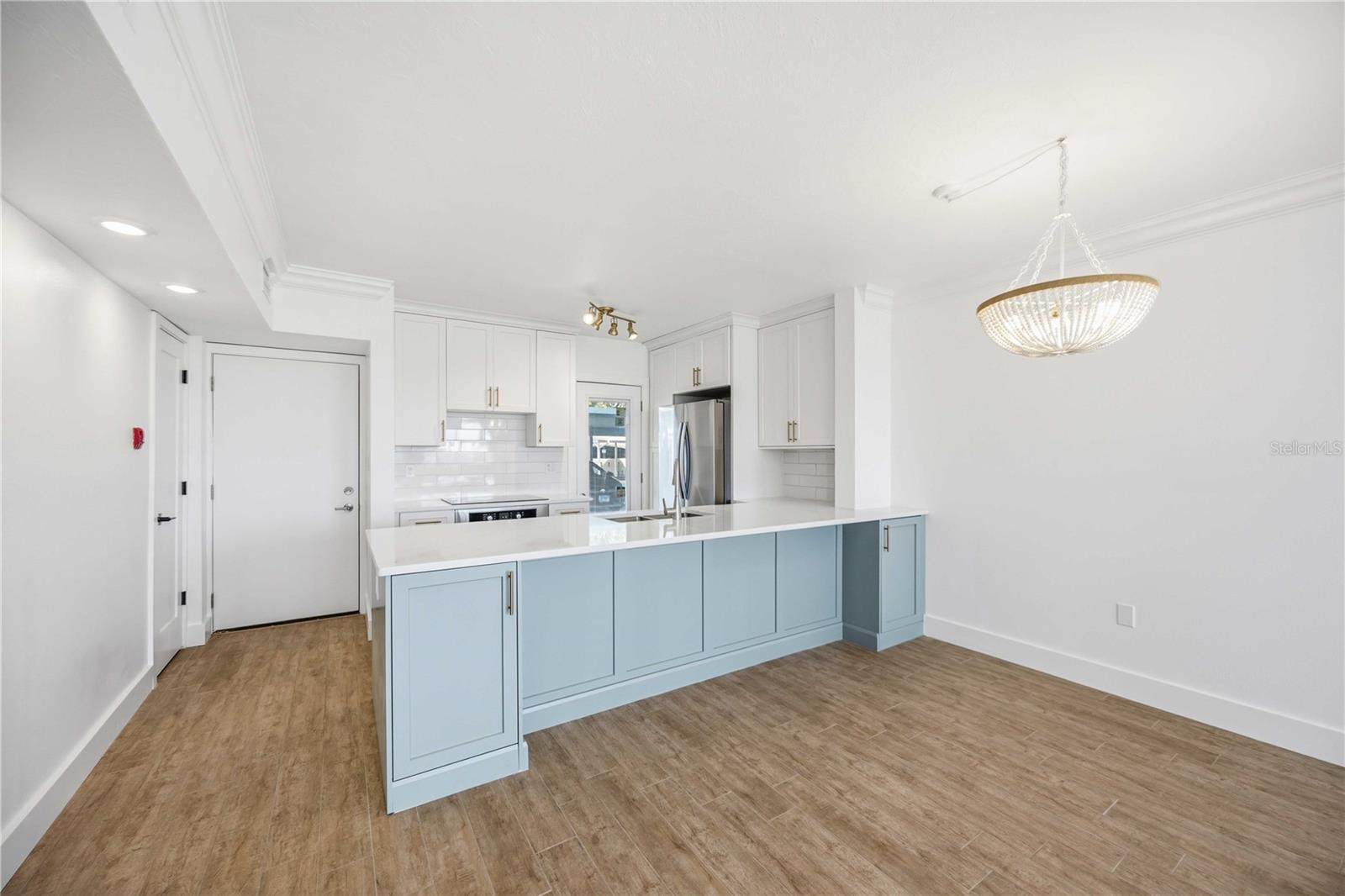 769 JOHN RINGLING BOULEVARD, #2, Sarasota, FL 34236