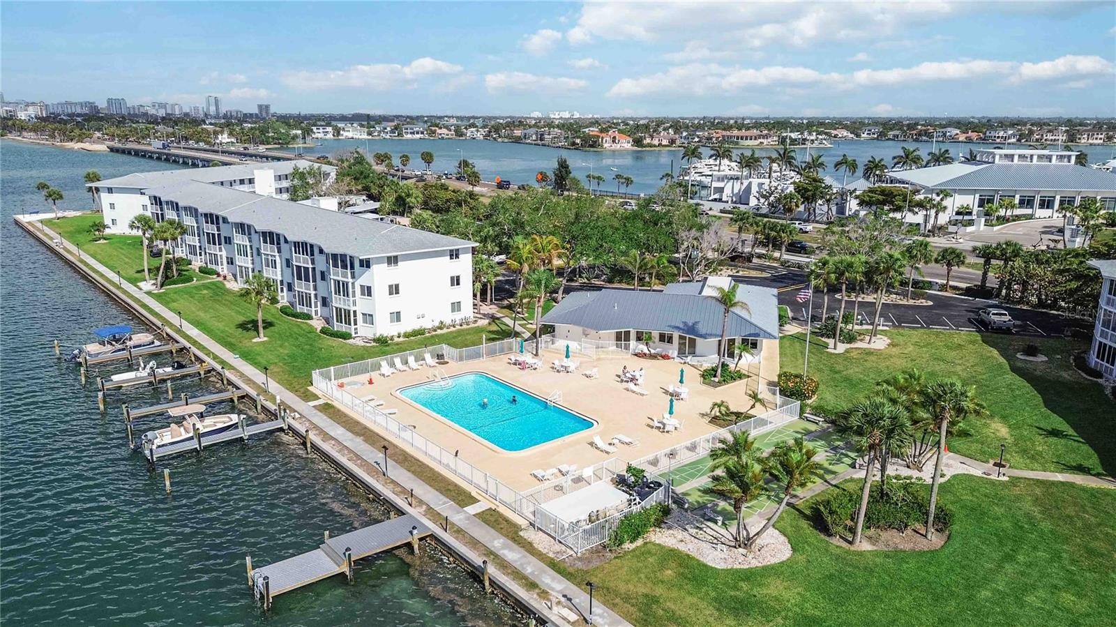 769 JOHN RINGLING BOULEVARD, #2, Sarasota, FL 34236