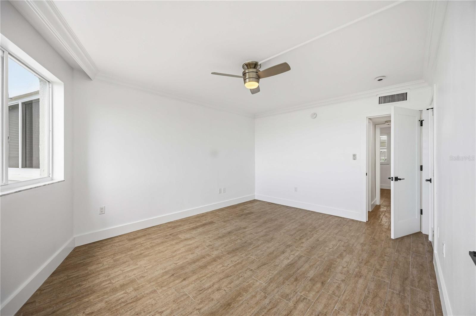 769 JOHN RINGLING BOULEVARD, #2, Sarasota, FL 34236
