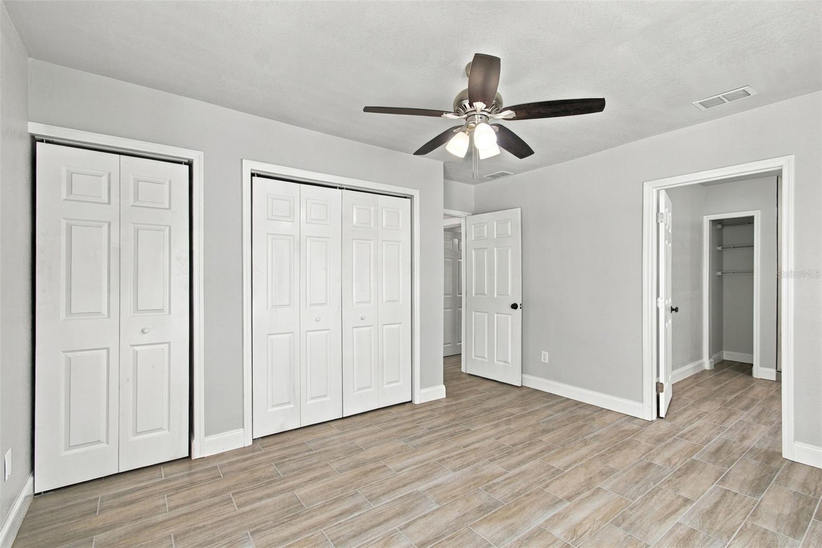 2230 9TH AVENUE W, Bradenton, FL 34205