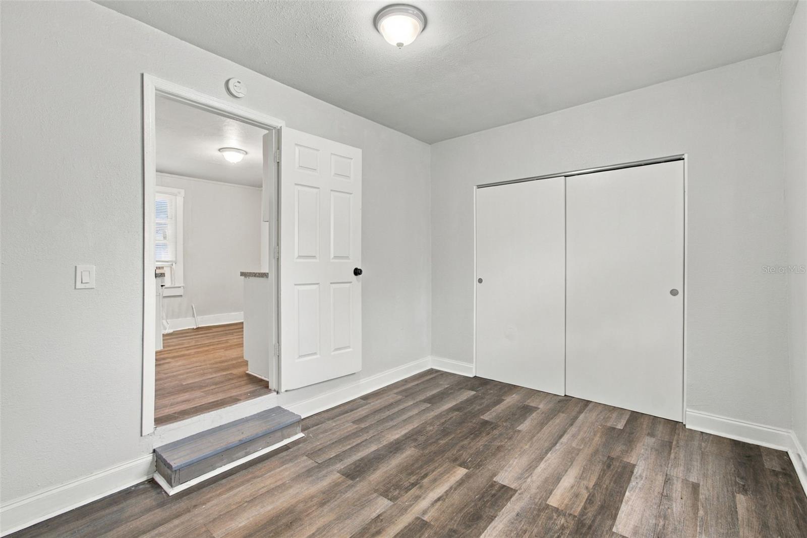2230 9TH AVENUE W, Bradenton, FL 34205