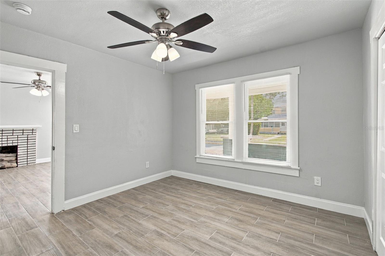 2230 9TH AVENUE W, Bradenton, FL 34205