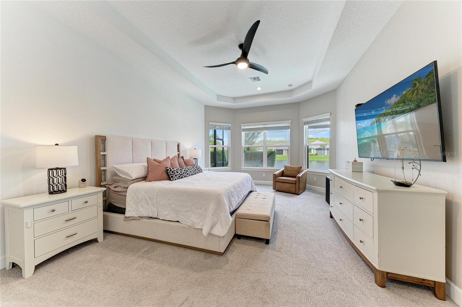 6261 MESA GLEN, Bradenton, FL 34203