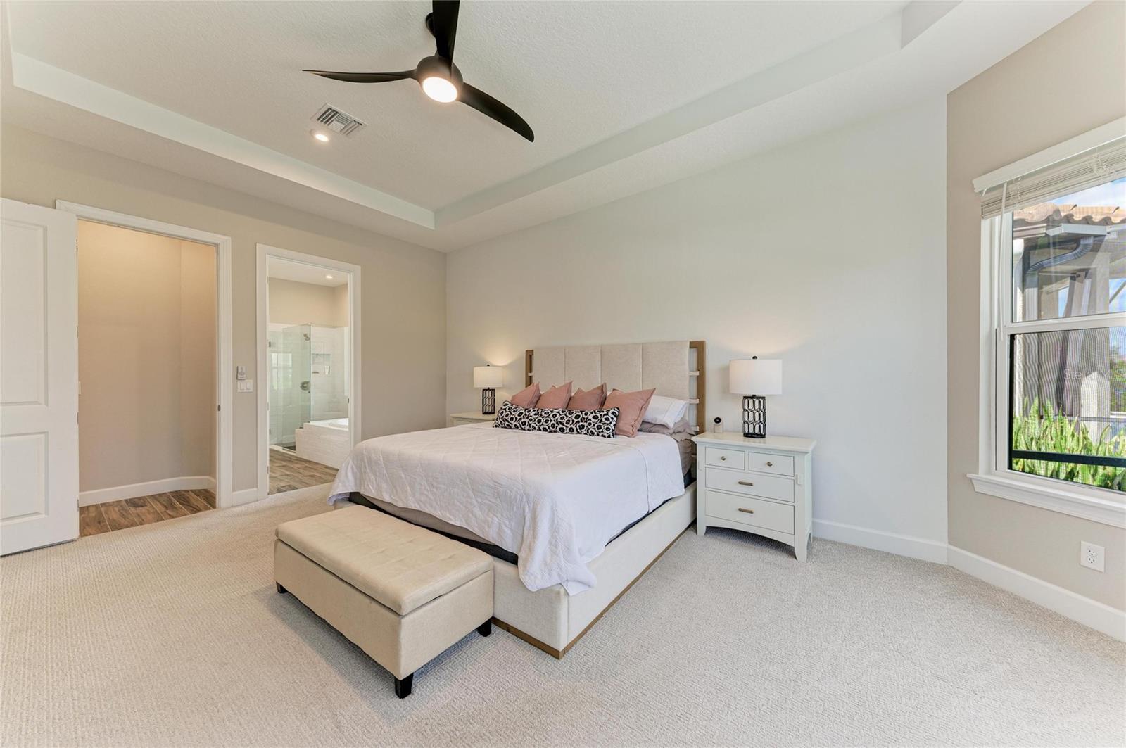 6261 MESA GLEN, Bradenton, FL 34203