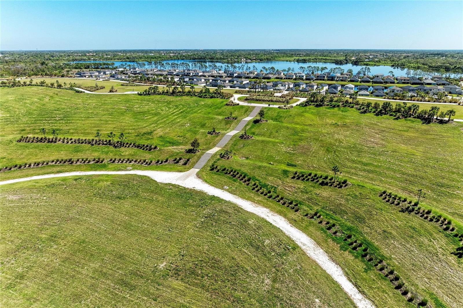 6261 MESA GLEN, Bradenton, FL 34203