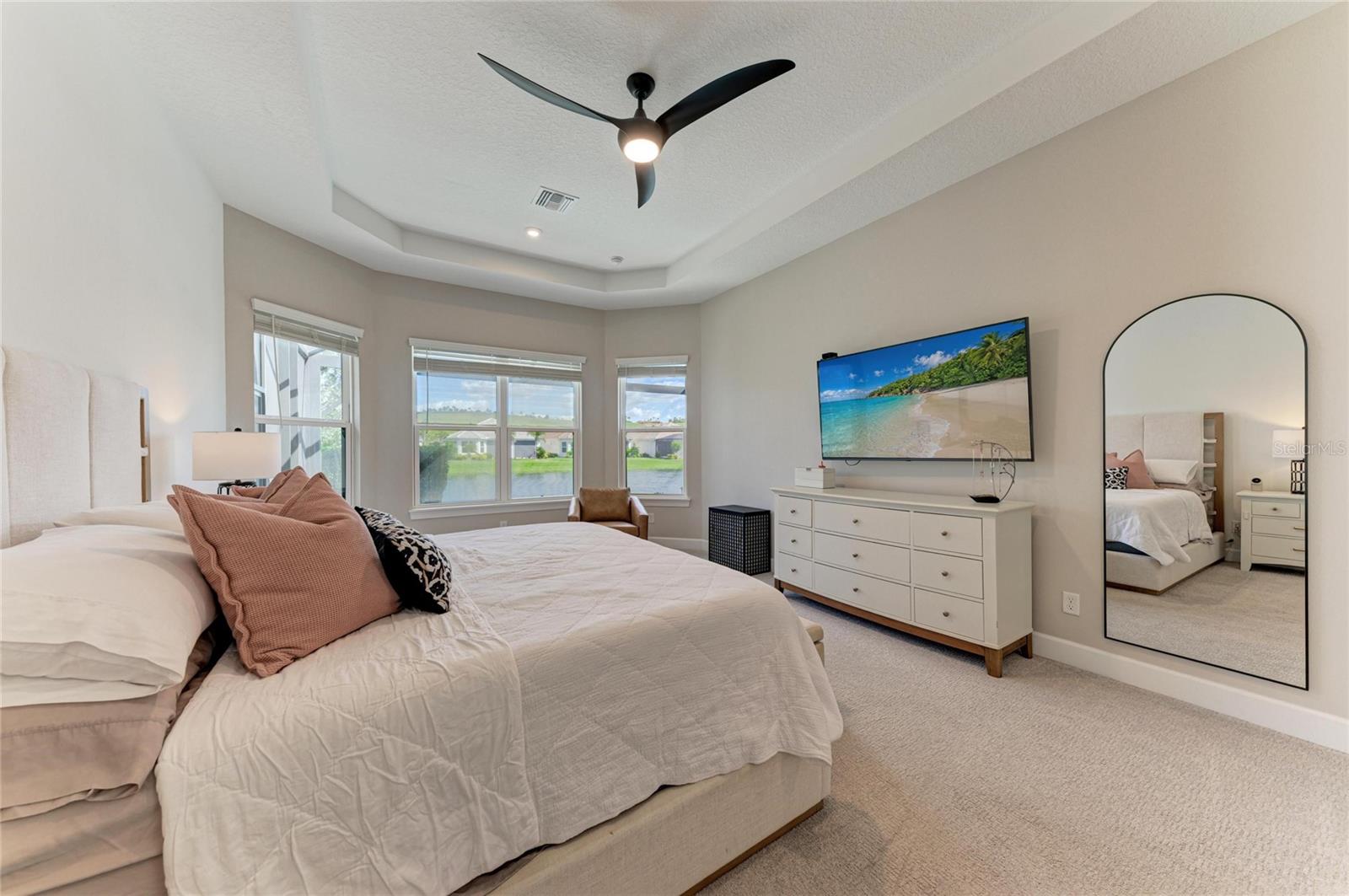 6261 MESA GLEN, Bradenton, FL 34203