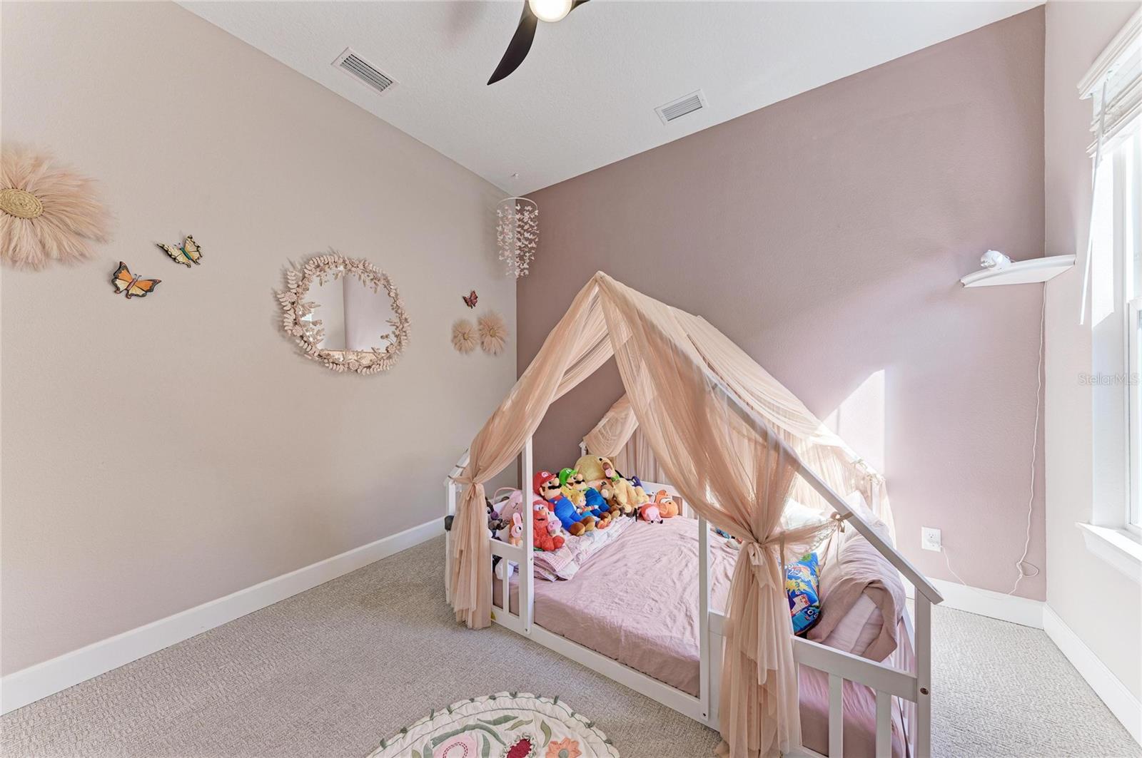 6261 MESA GLEN, Bradenton, FL 34203