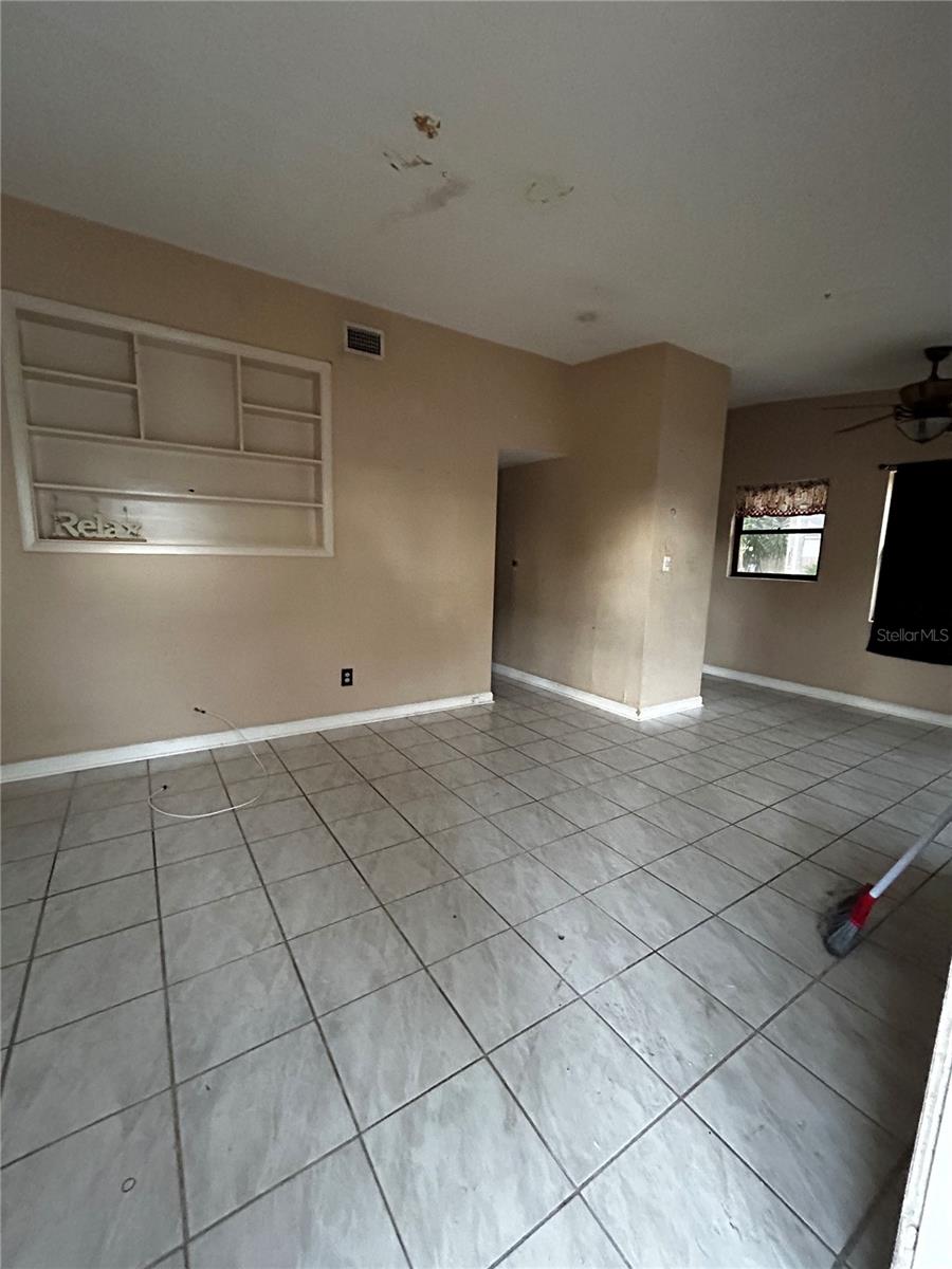 2145 42ND AVENUE N, St Petersburg, FL 33714