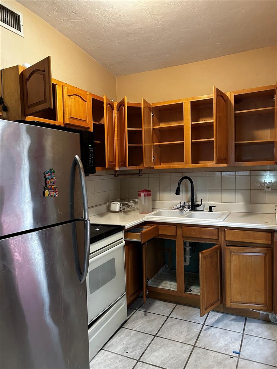 2145 42ND AVENUE N, St Petersburg, FL 33714