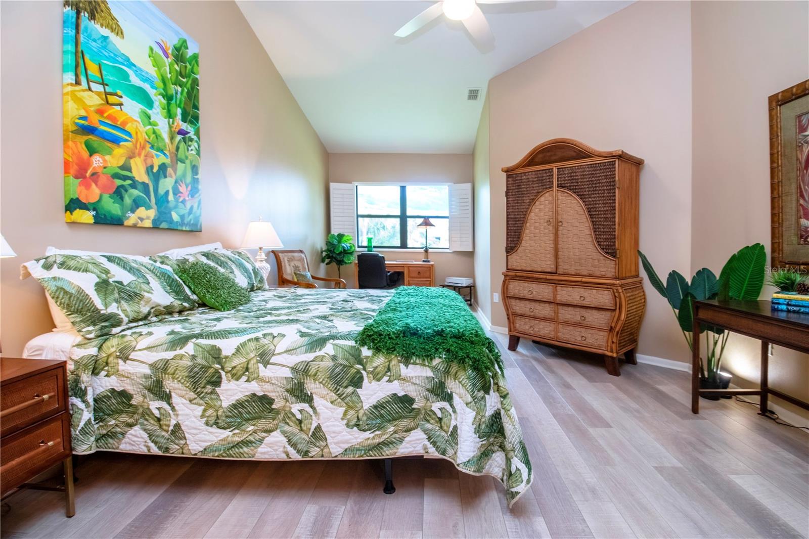 5273 HERON WAY, #202, Sarasota, FL 34231