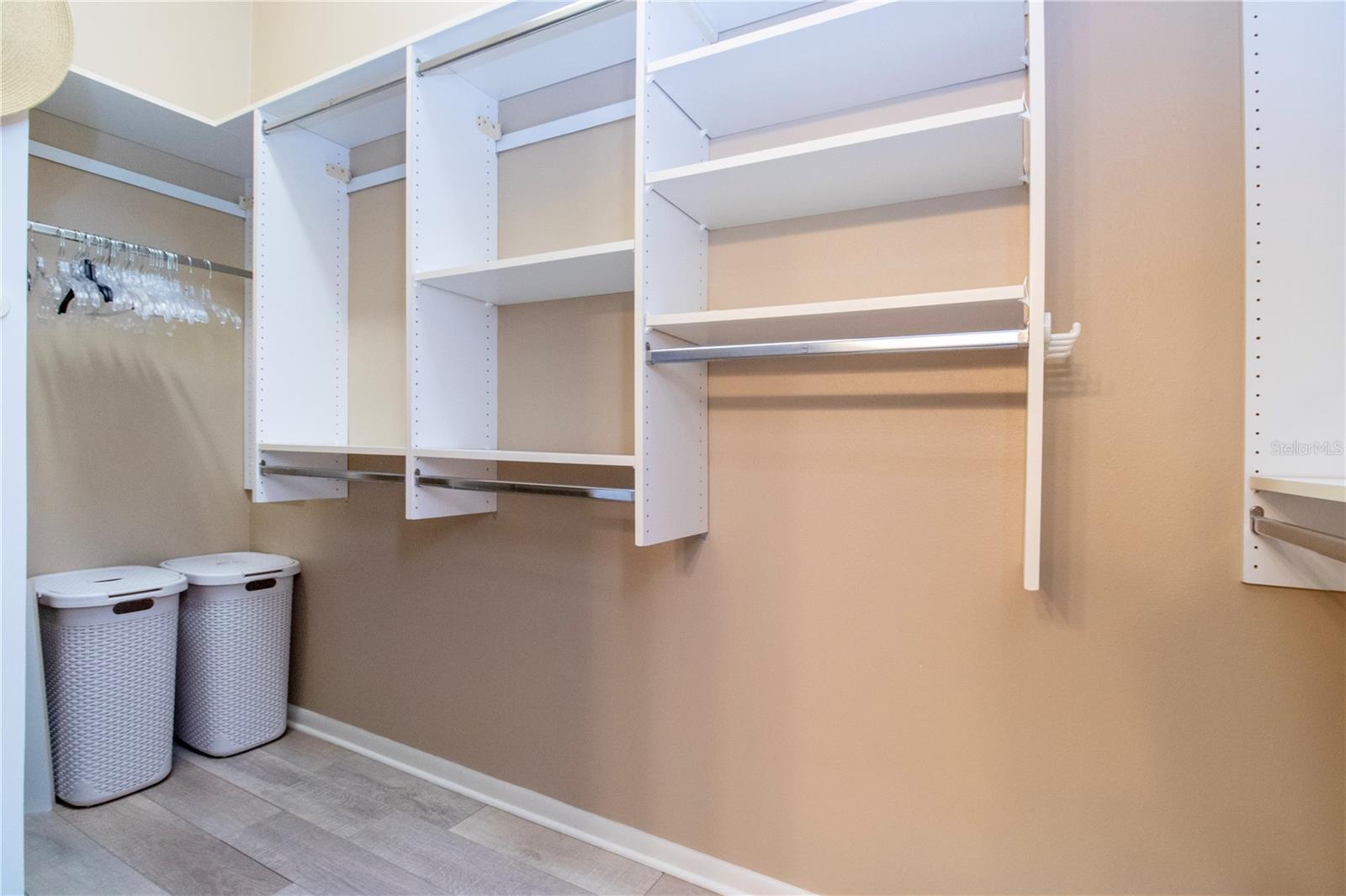 5273 HERON WAY, #202, Sarasota, FL 34231