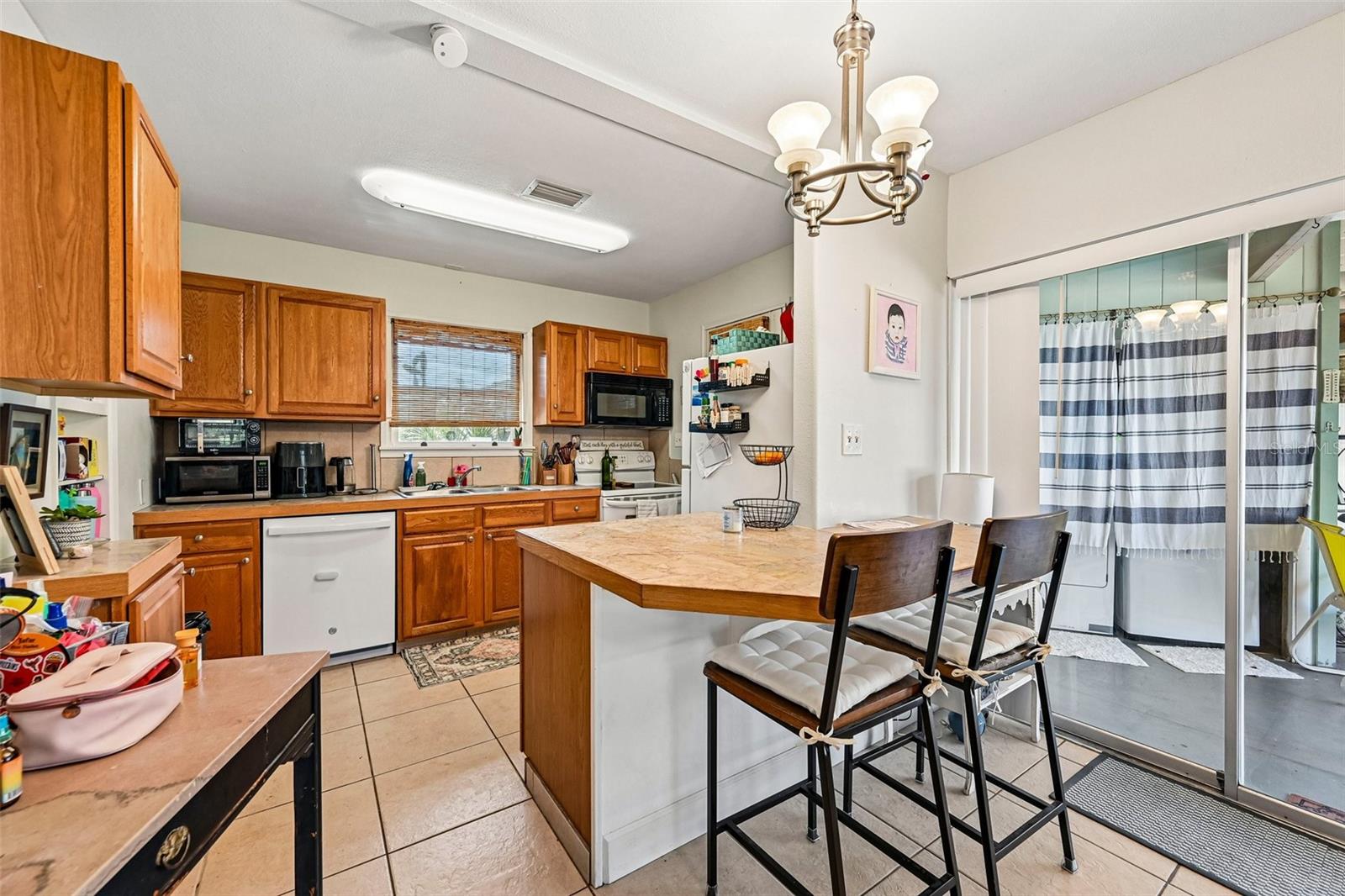 322 kitchen