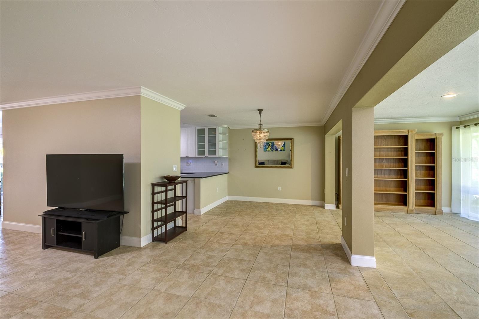 5247 VILLA MAJORCA COURT, #27, Sarasota, FL 34235