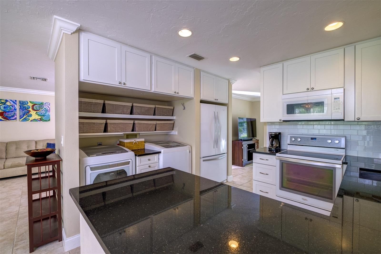 5247 VILLA MAJORCA COURT, #27, Sarasota, FL 34235