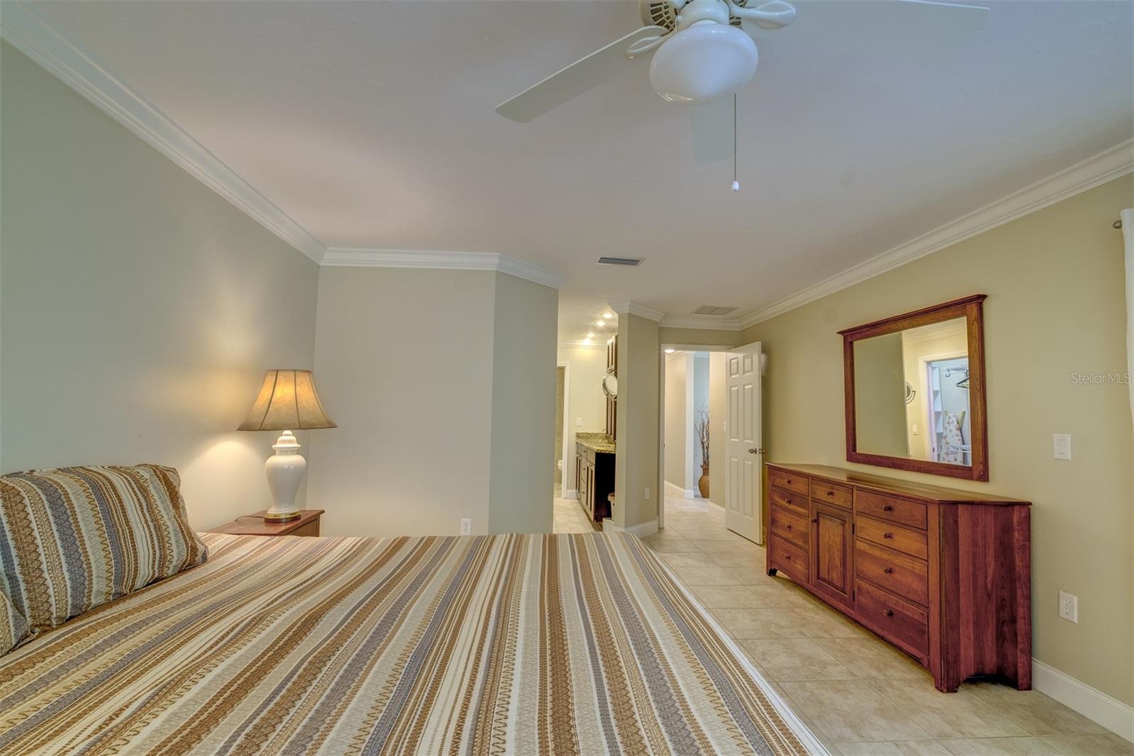 5247 VILLA MAJORCA COURT, #27, Sarasota, FL 34235