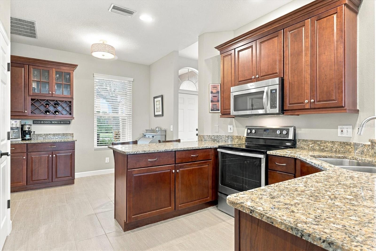 5509 52ND AVENUE W, Bradenton, FL 34210