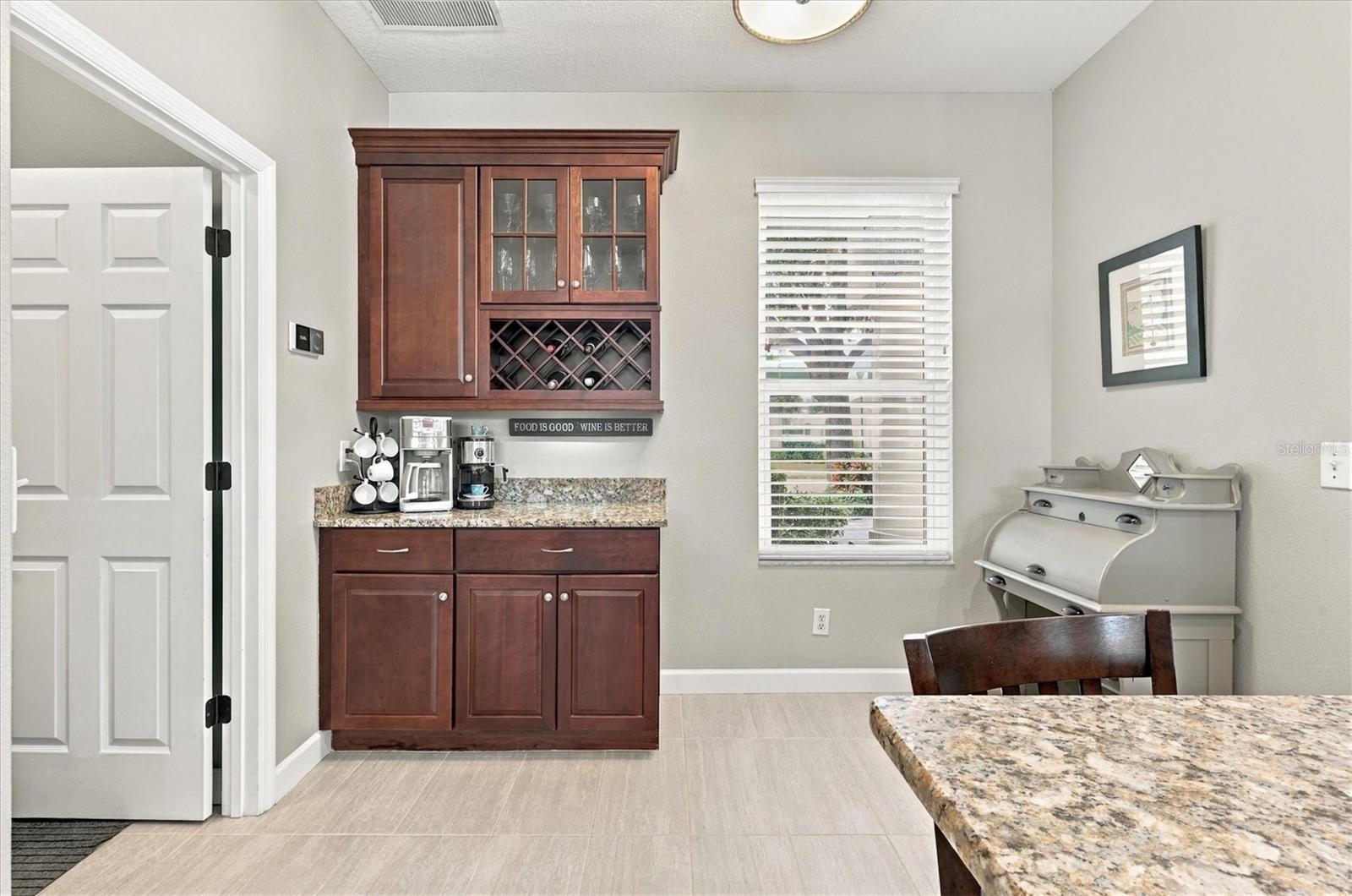 5509 52ND AVENUE W, Bradenton, FL 34210