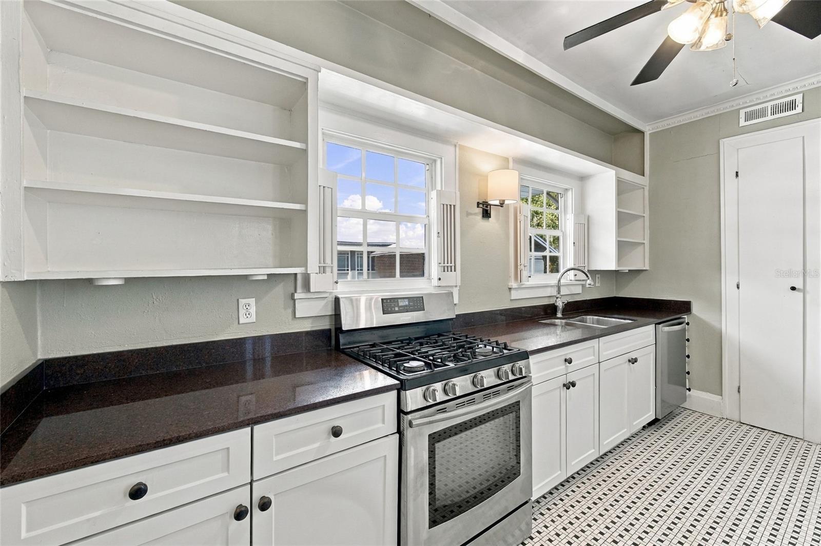 1013 SOUTH BOULEVARD, Lakeland, FL 33803