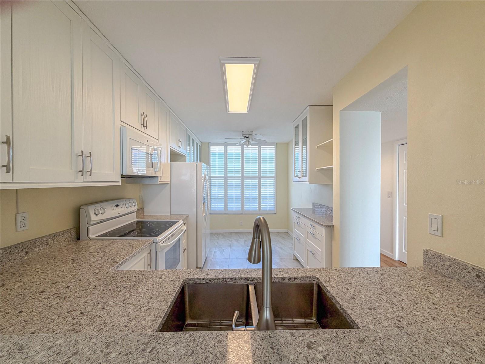 3750 PINEBROOK CIRCLE, #503, Bradenton, FL 34209