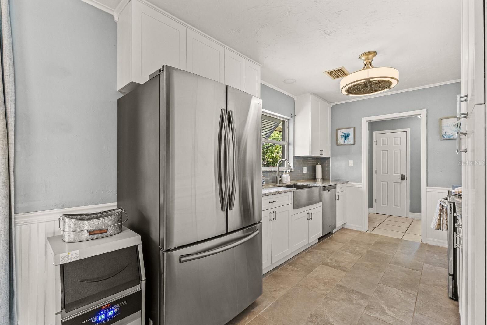 1100 51ST STREET W, Bradenton, FL 34209