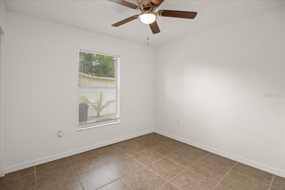 2201 54TH AVENUE DRIVE W, Bradenton, FL 34207