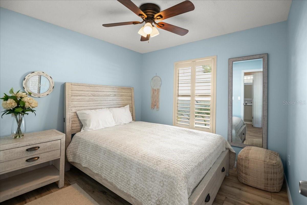 2201 54TH AVENUE DRIVE W, Bradenton, FL 34207