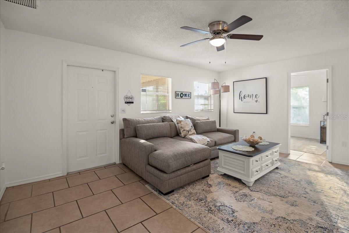 2201 54TH AVENUE DRIVE W, Bradenton, FL 34207