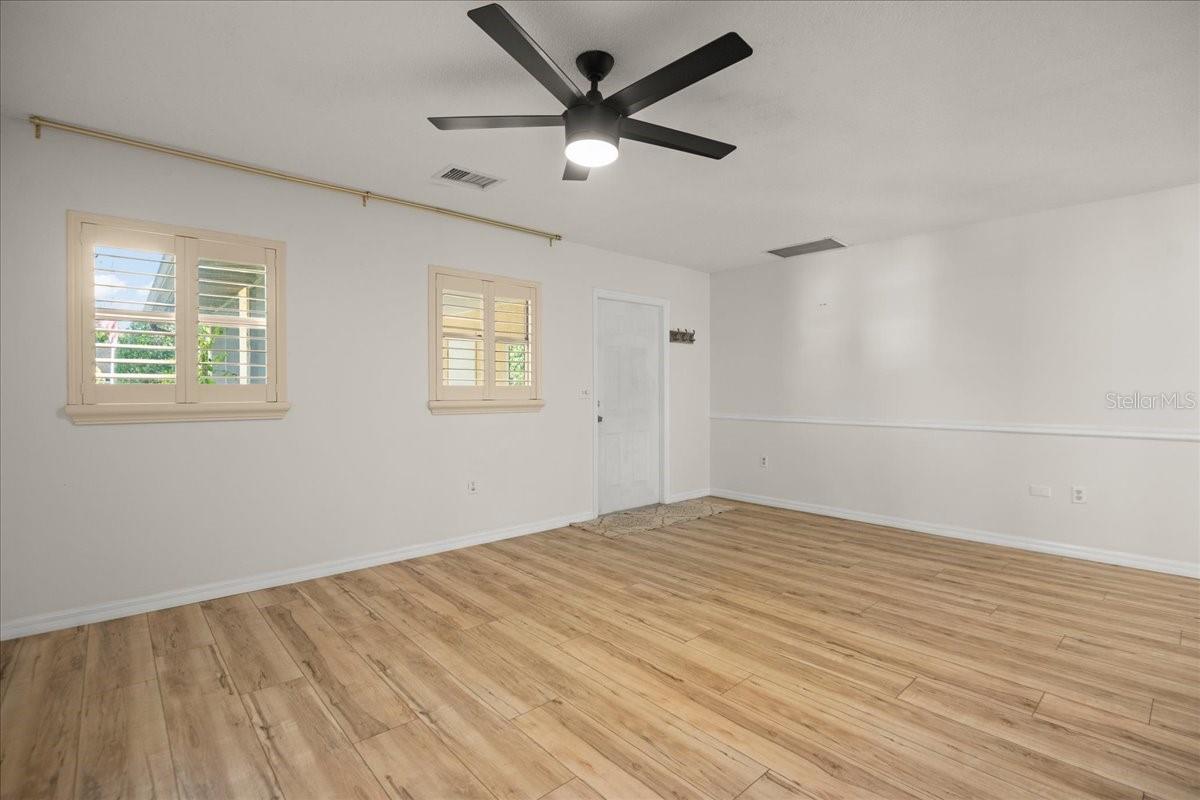 2201 54TH AVENUE DRIVE W, Bradenton, FL 34207