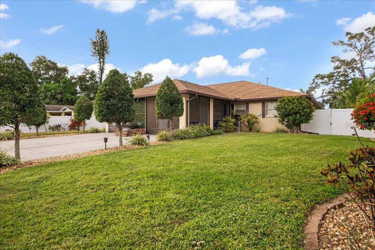 2201 54TH AVENUE DRIVE W, Bradenton, FL 34207