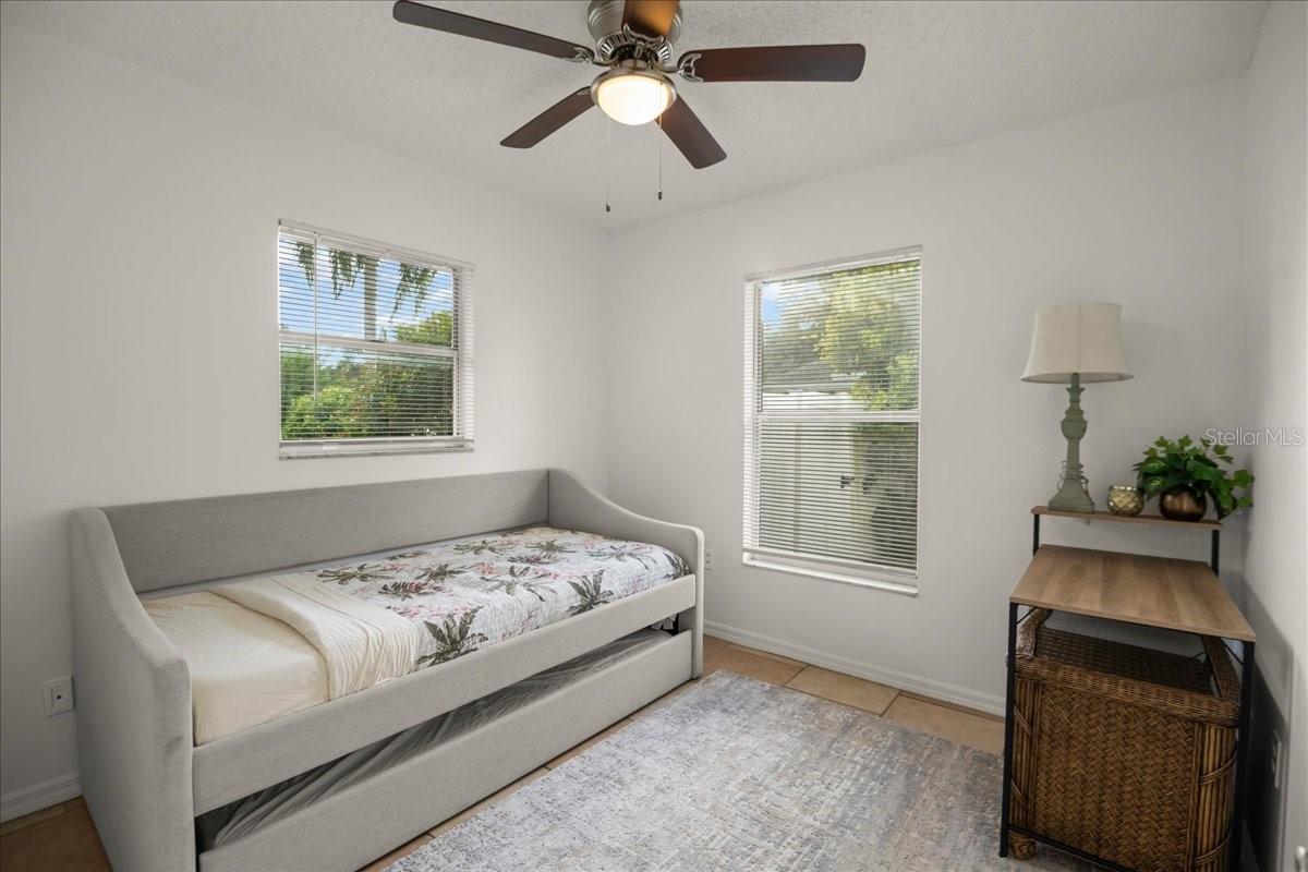 2201 54TH AVENUE DRIVE W, Bradenton, FL 34207