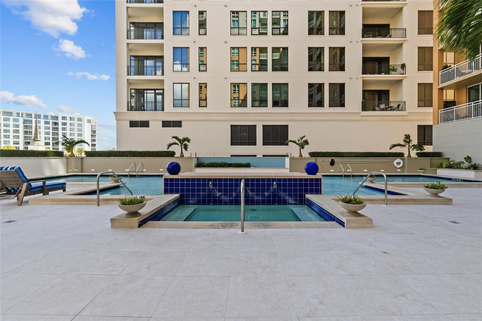 1350 MAIN STREET, #704, Sarasota, FL 34236