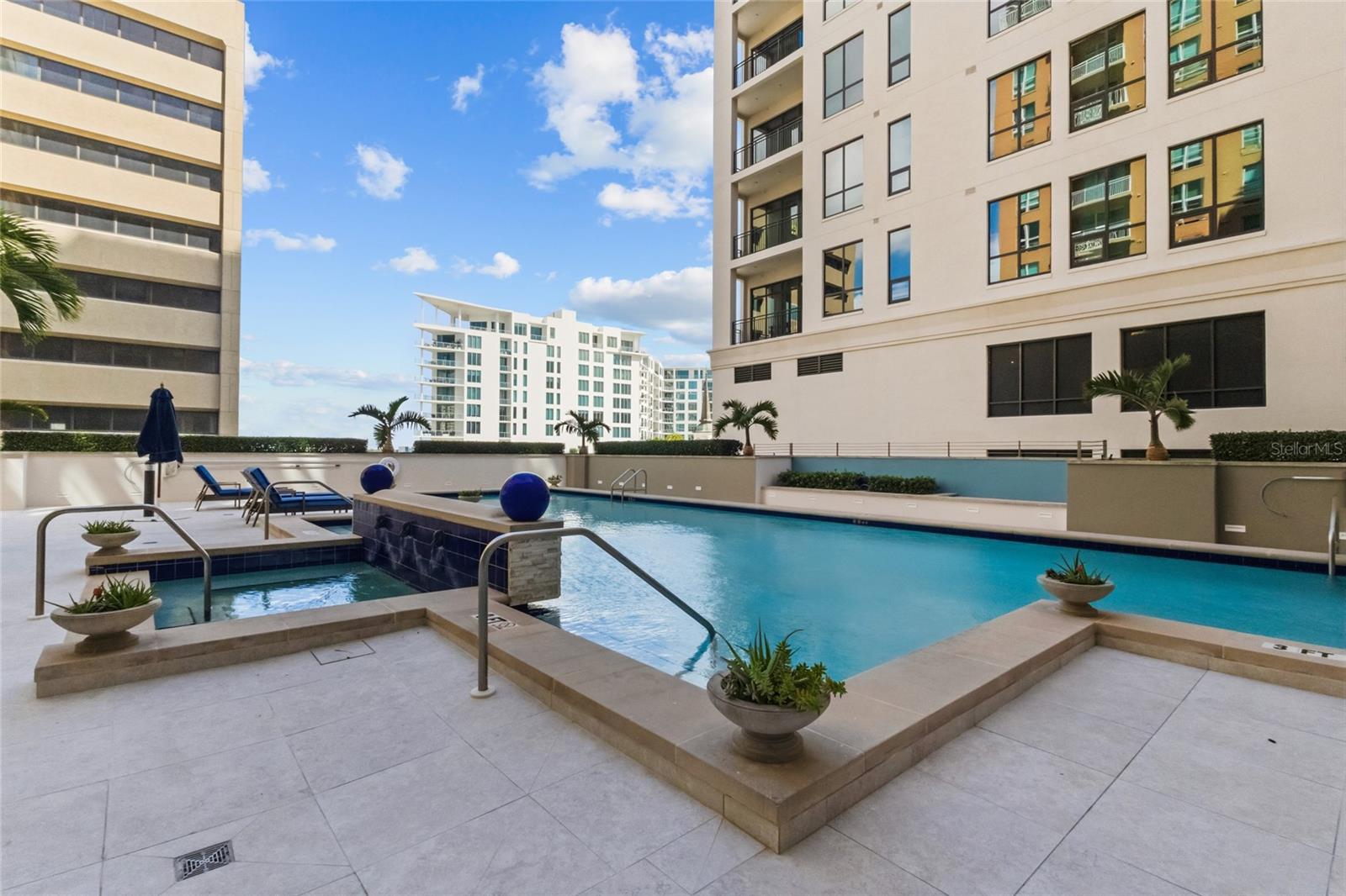 1350 MAIN STREET, #704, Sarasota, FL 34236
