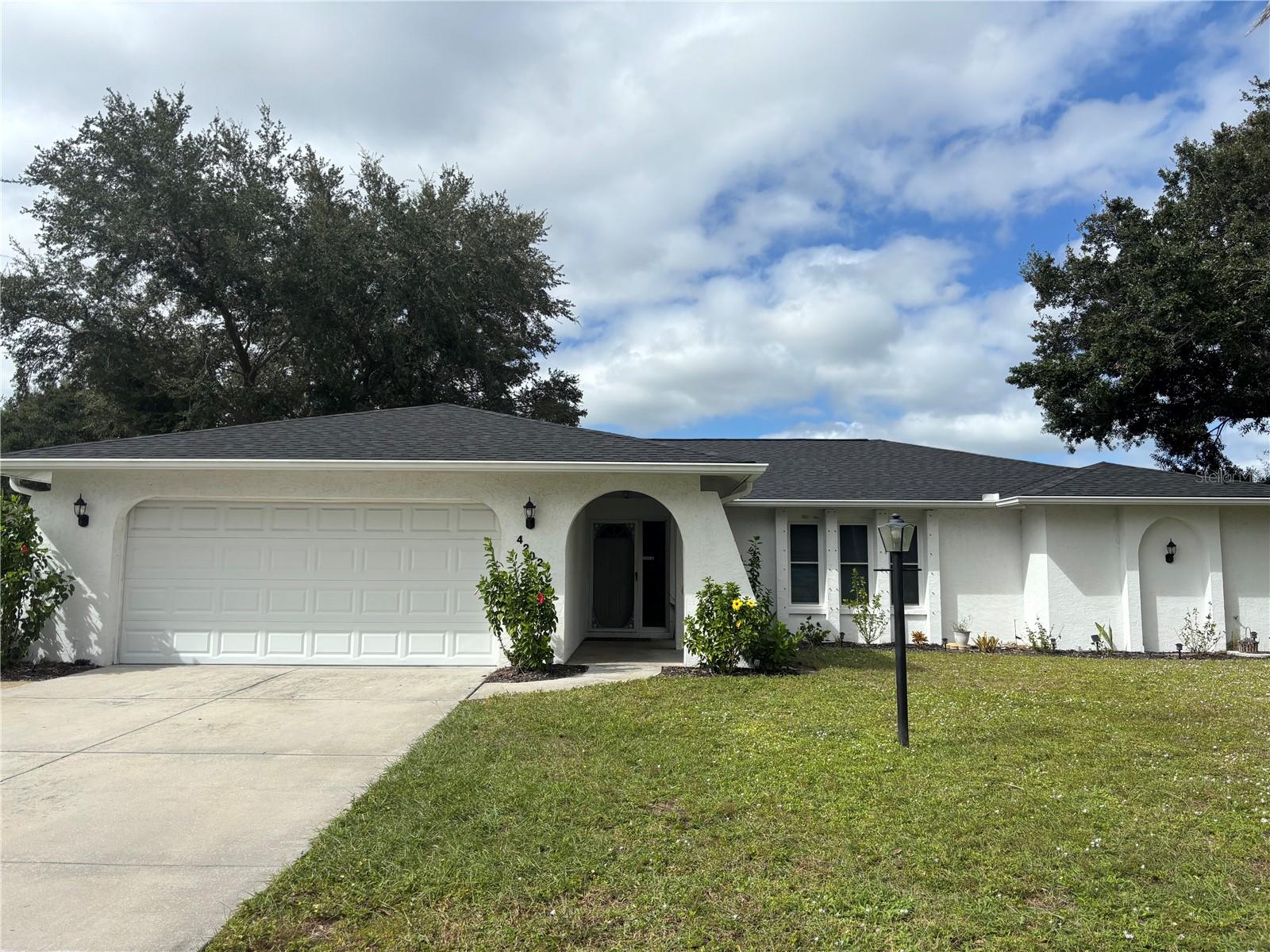 4202 PASADENA CIRCLE, Sarasota, FL 34233 4202 PASADENA CIRCLE, Sarasota, FL 34233