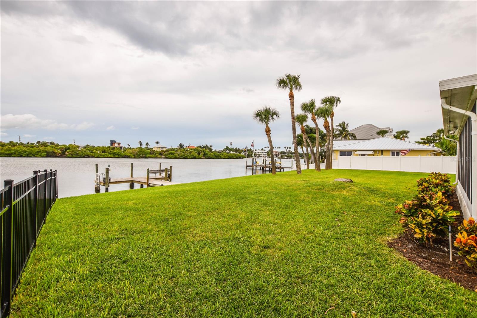 321 BAYSHORE ROAD, Nokomis, FL 34275