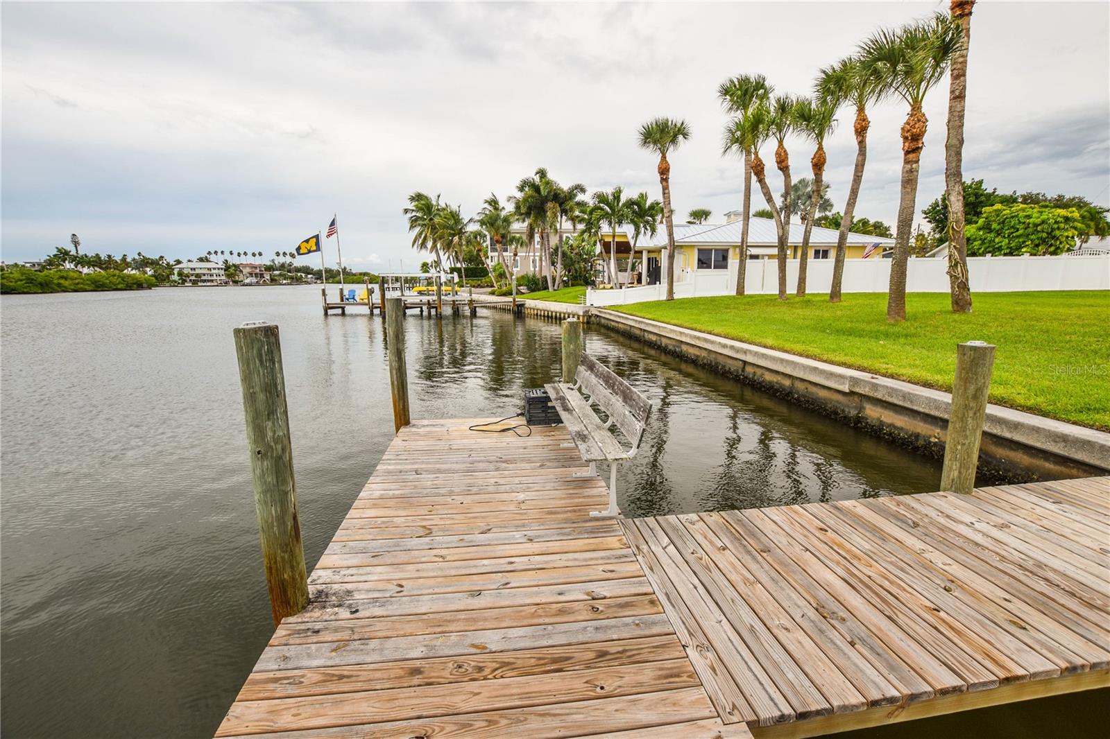321 BAYSHORE ROAD, Nokomis, FL 34275