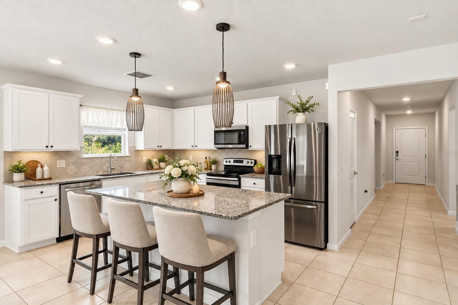 901 GOLDEN SHINER AVENUE, Ruskin, FL 33570 901 GOLDEN SHINER AVENUE, Ruskin, FL 33570