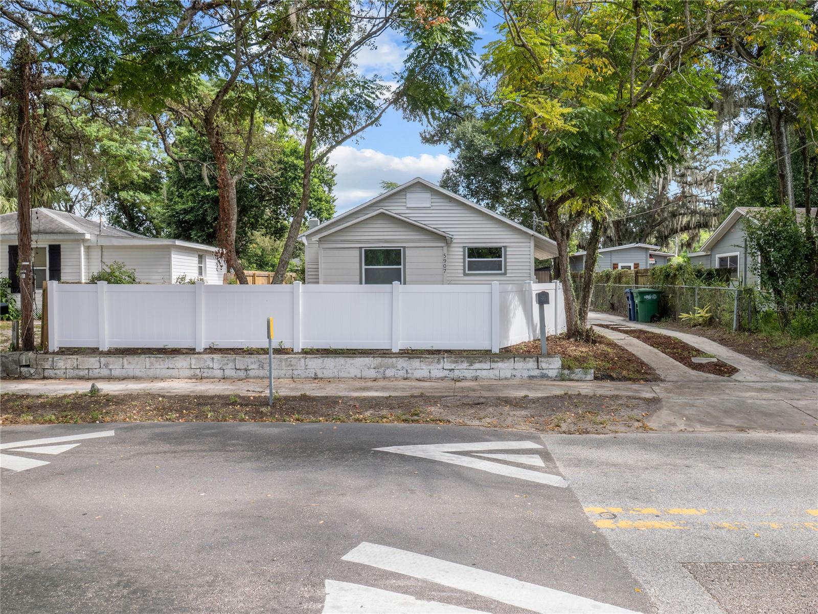 5907 N 15TH STREET, Tampa, FL 33610