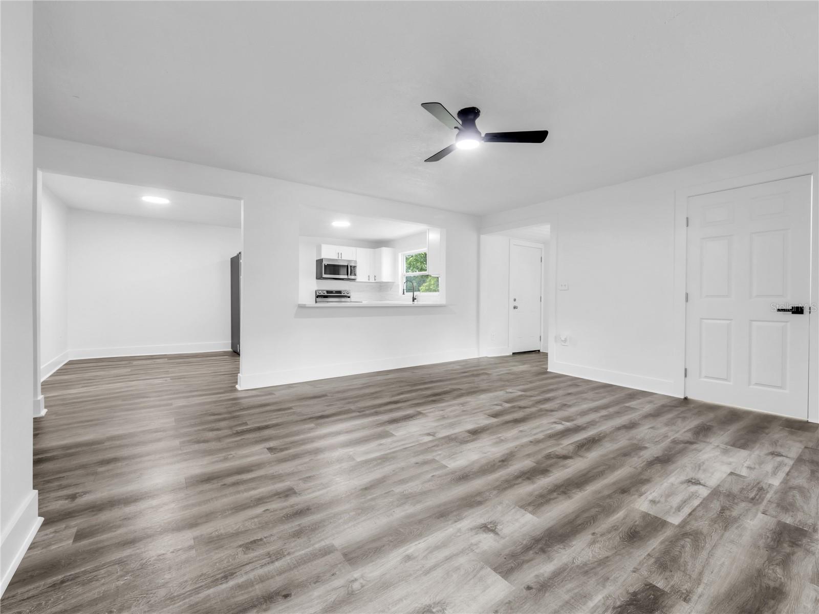 5907 N 15TH STREET, Tampa, FL 33610