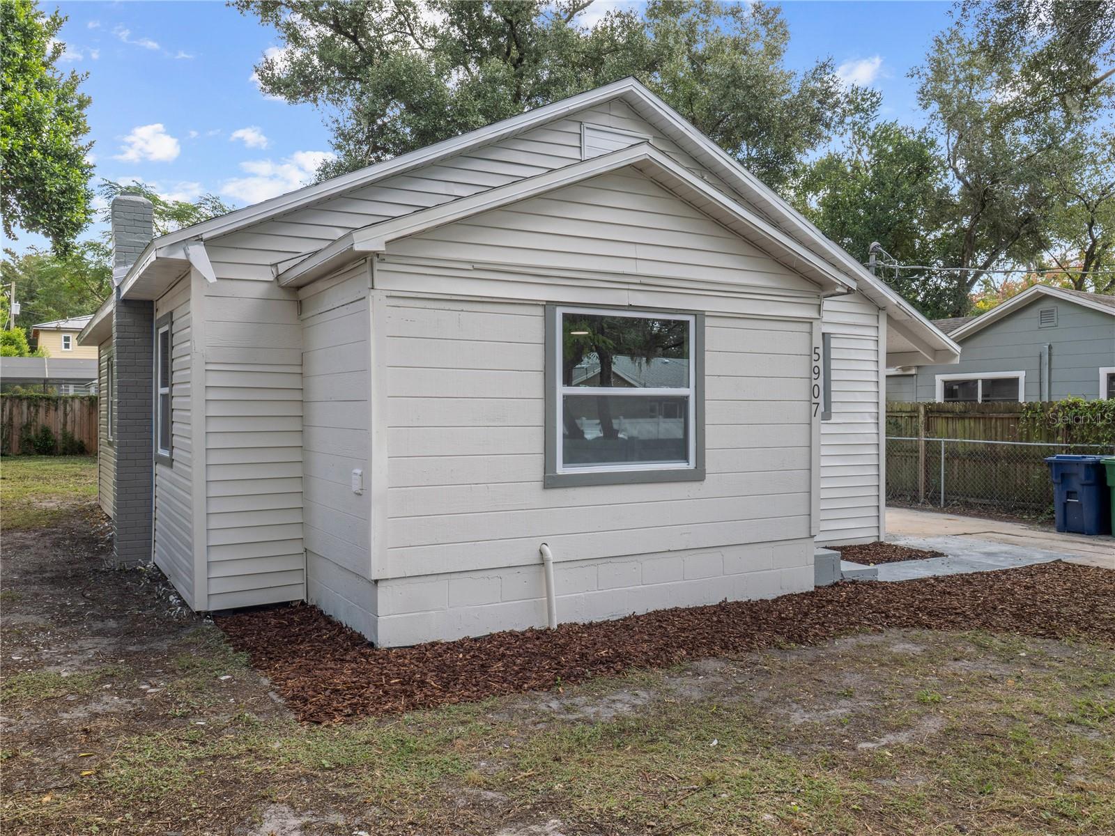 5907 N 15TH STREET, Tampa, FL 33610