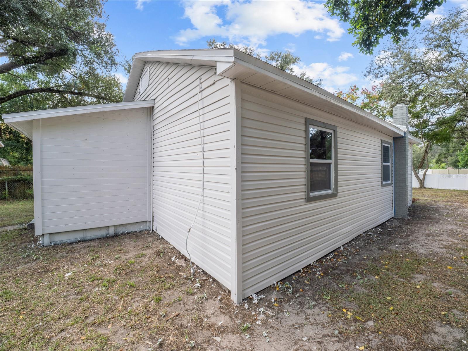 5907 N 15TH STREET, Tampa, FL 33610