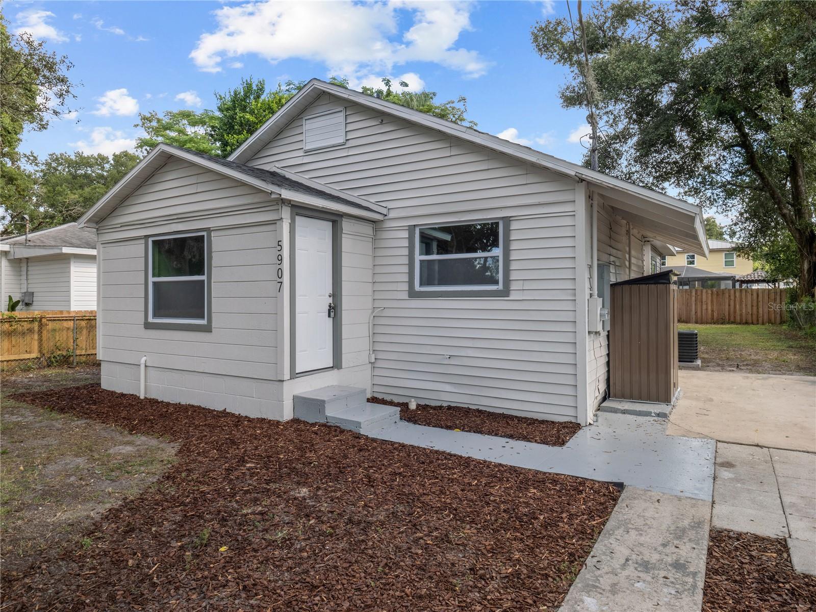 5907 N 15TH STREET, Tampa, FL 33610