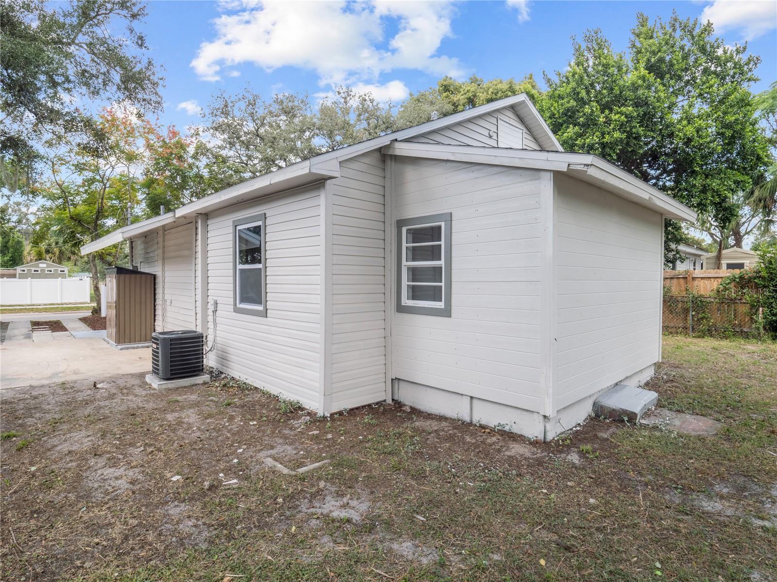 5907 N 15TH STREET, Tampa, FL 33610