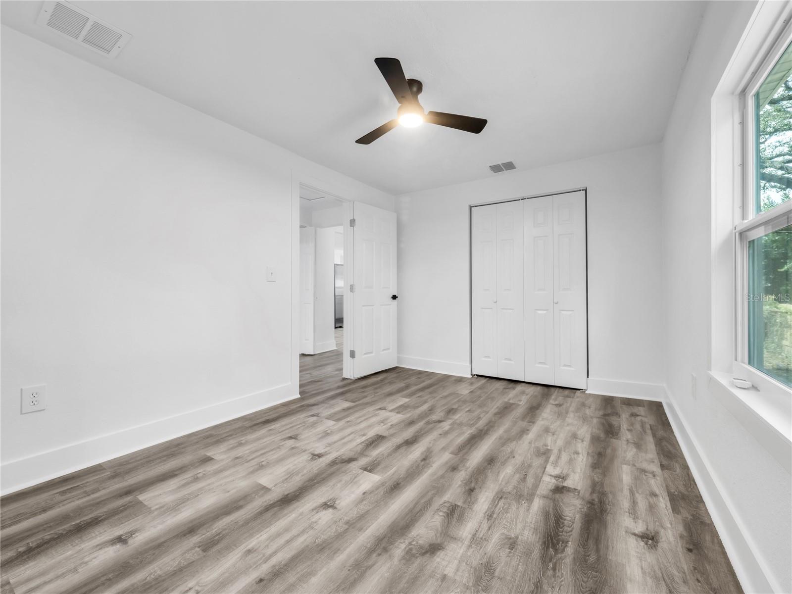 5907 N 15TH STREET, Tampa, FL 33610