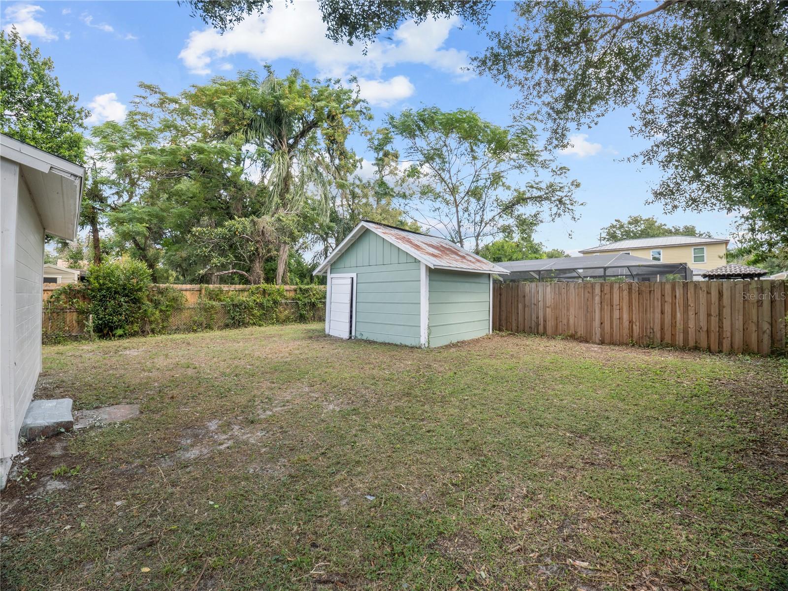 5907 N 15TH STREET, Tampa, FL 33610