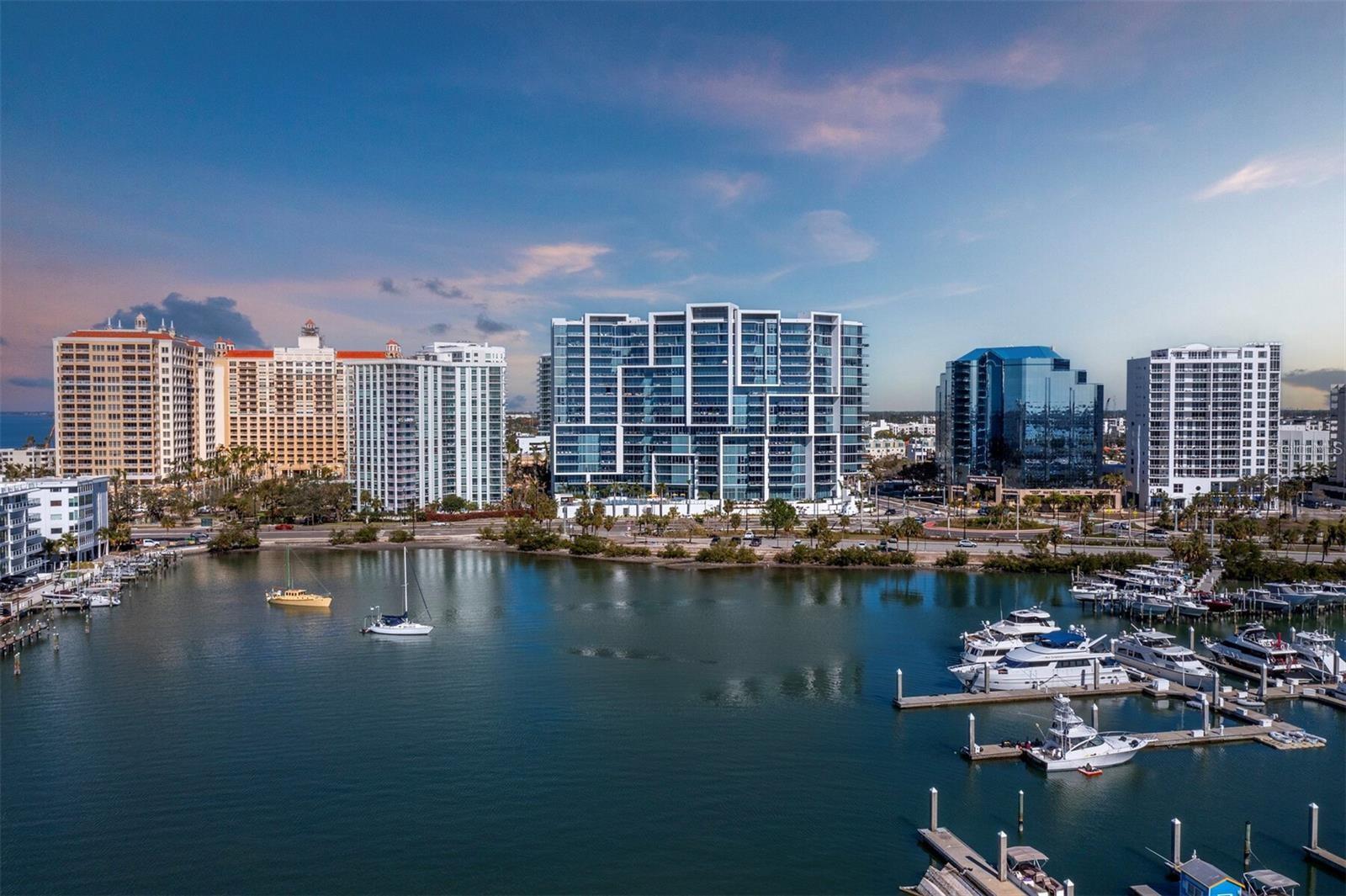 1155 N GULFSTREAM AVENUE, #906, Sarasota, FL 34236