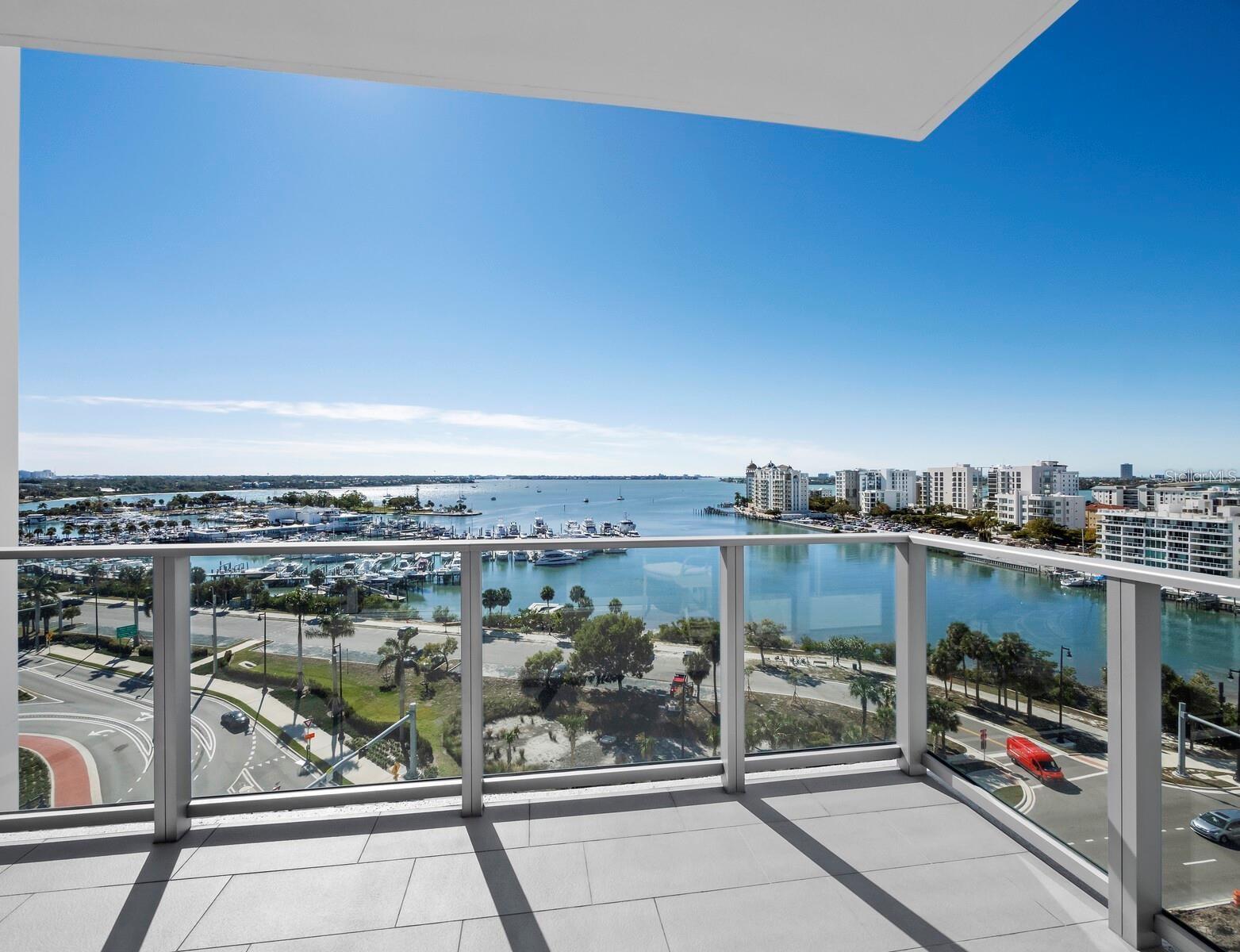 1155 N GULFSTREAM AVENUE, #906, Sarasota, FL 34236